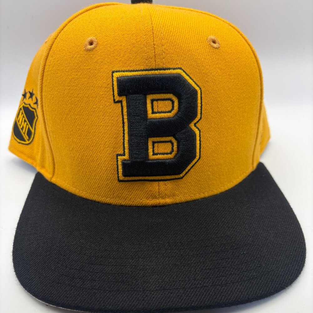 Boston Bruins '47 Vintage Hockey adjustable cap